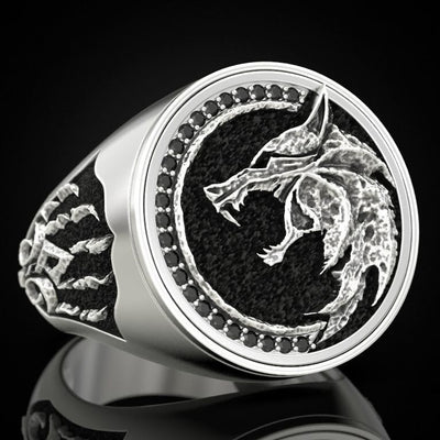 Wolf Claw Deatiled Ring with 2 Color Options