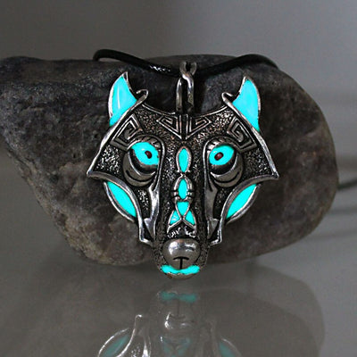 Vikings Glowing Wolf Necklace