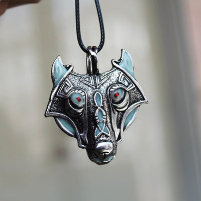 Vikings Glowing Wolf Necklace